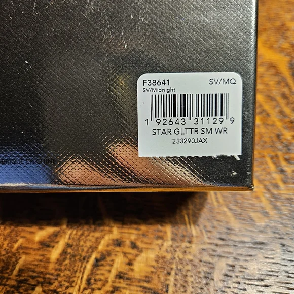 Coach Boxed Small Wristlet With Star Glitter - Picture 4 of 6